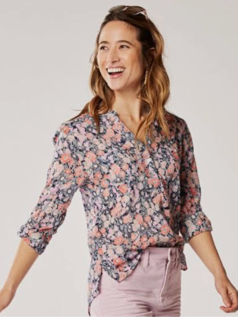 Carve Designs Navy Floral Henley Blouse with Coral Accents L